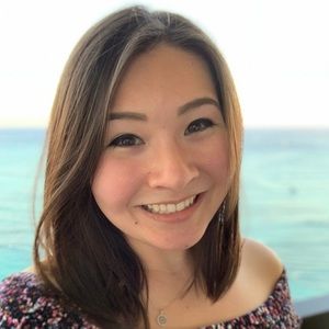 Meet your Posher, Lauren